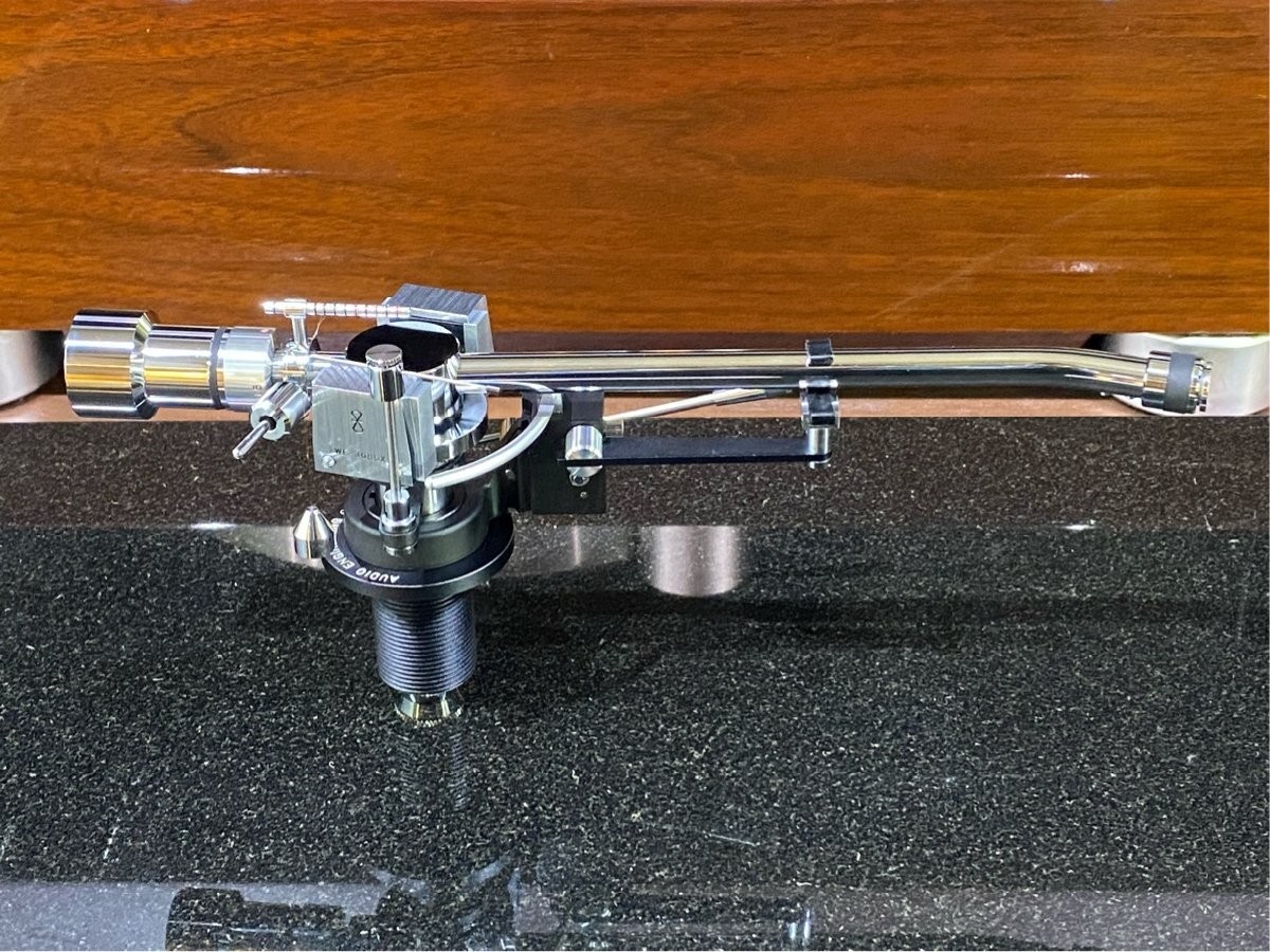 SAEC WE-308SX Tone Arm with Phono Cable and Lifter Oil Used