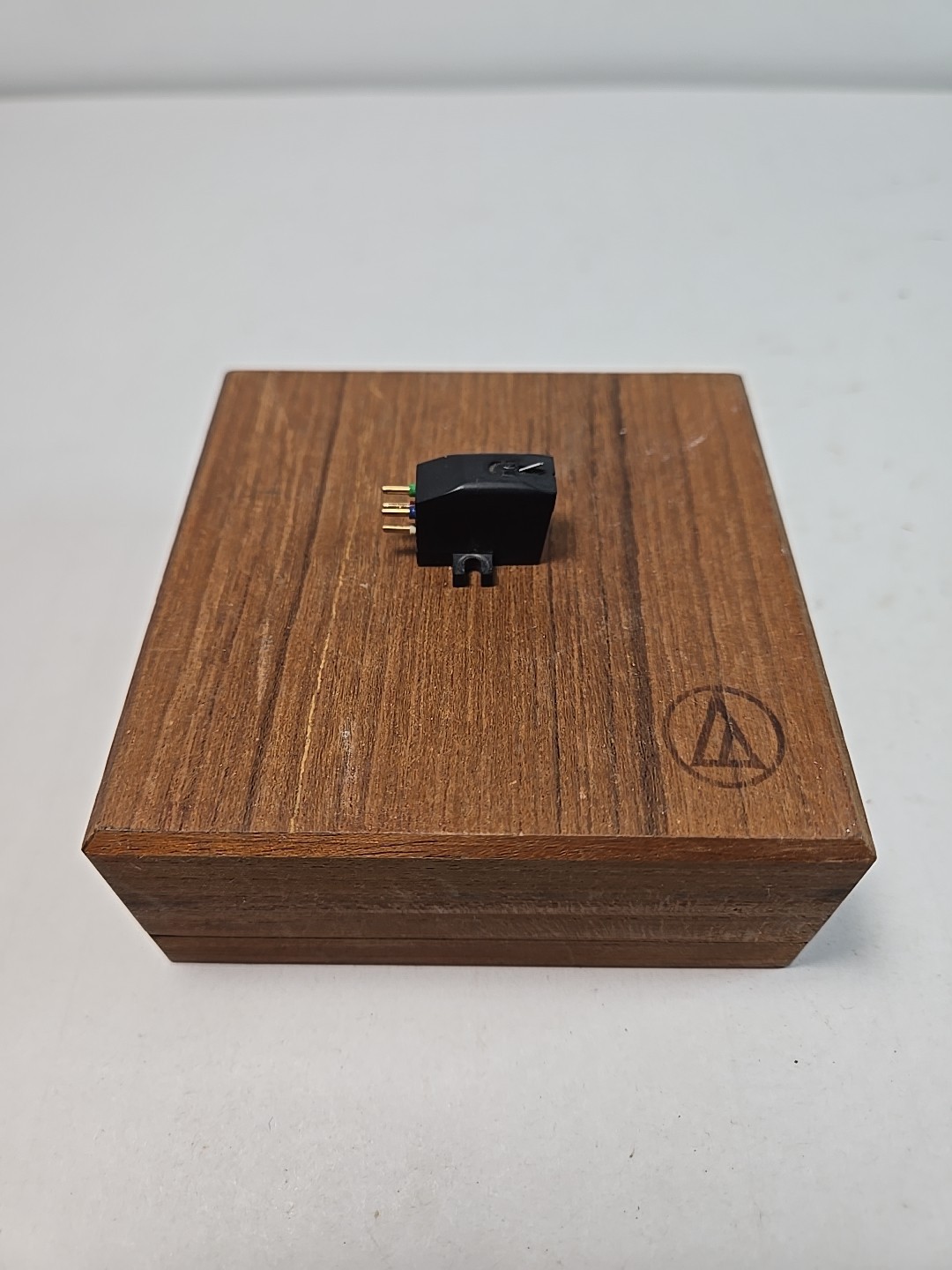 Signet MK111E Cartridge Audio-Technica With Wood Box Audio Equipment