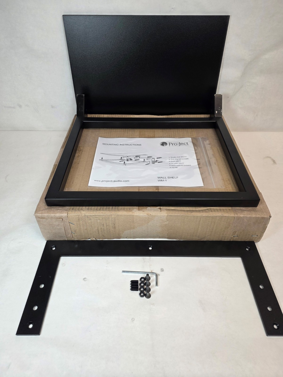 Pro-Ject: Wallmount It 1 Turntable Shelf -MINOR DAMAGE- FREE SHIPPING