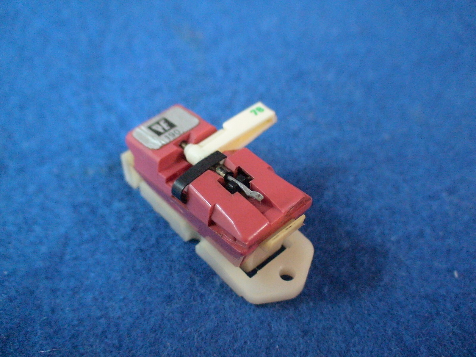 Perpetuum Ebner PE-190 Cartridge, Red