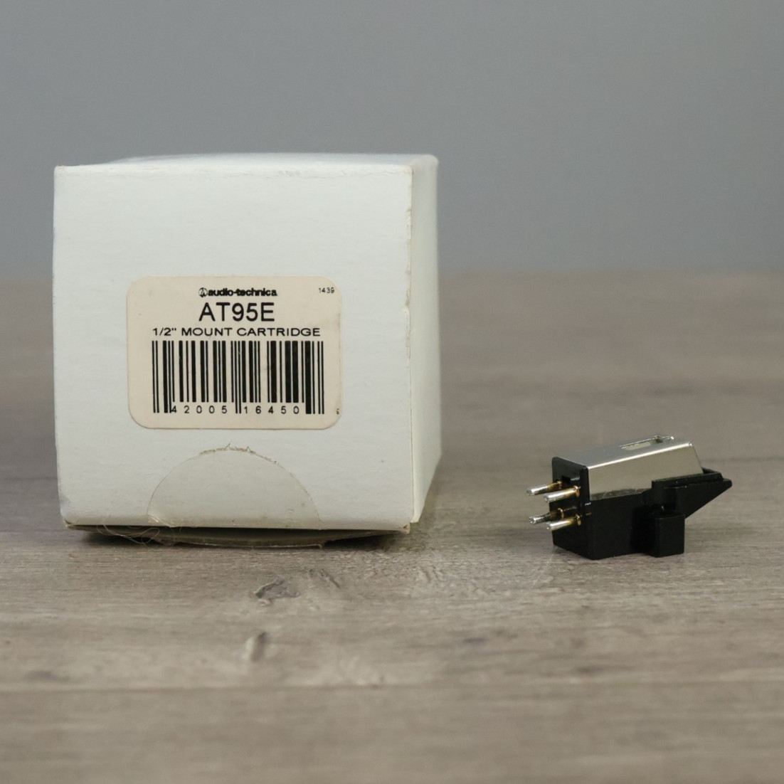 Audio-Technica AT95E MM Phono Cartridge 1/2 Mount No Stylus Body Tests Good