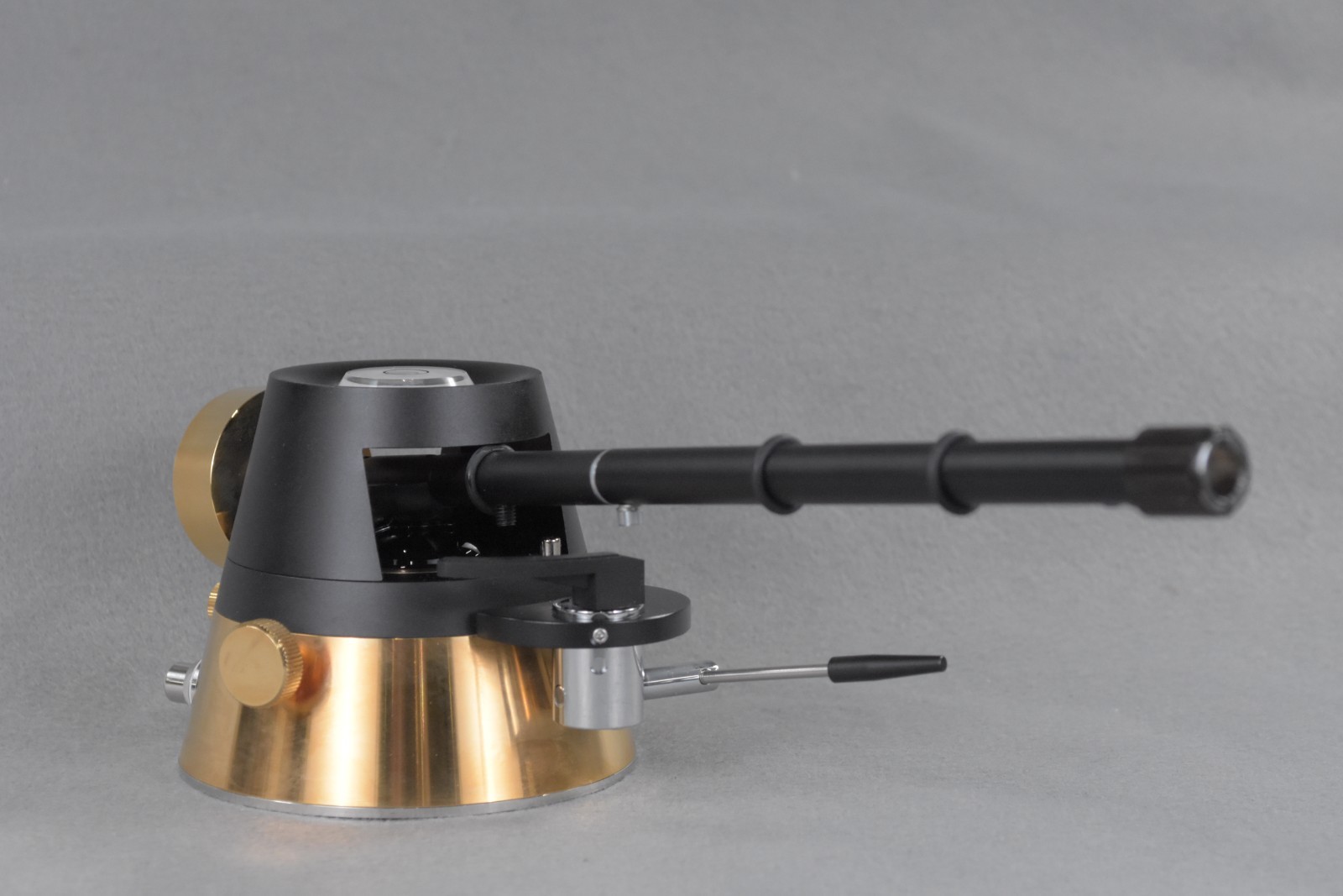 ViV laboratory Rigid Float/H Tonearm In Excellent Condition
