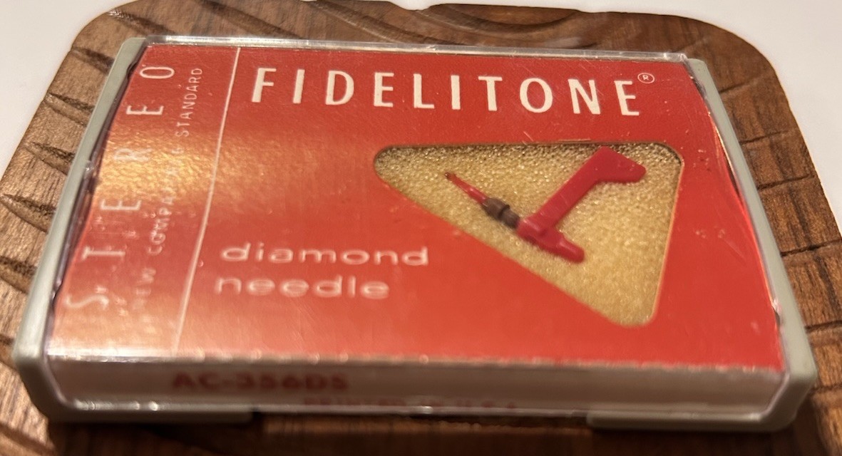NOS Fidelitone AC-365 DS 33 1/3 , 45, 78 RPM Astatic Diamond Turntable Needles