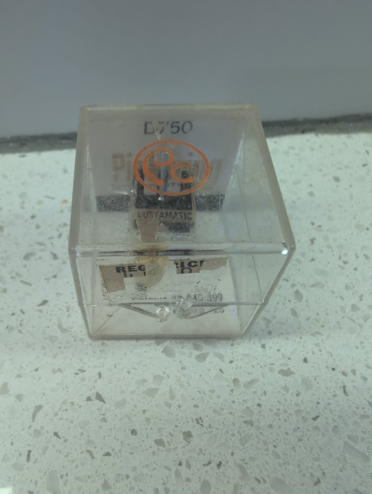NOS Genuine Pickering D750 Needle Stylus