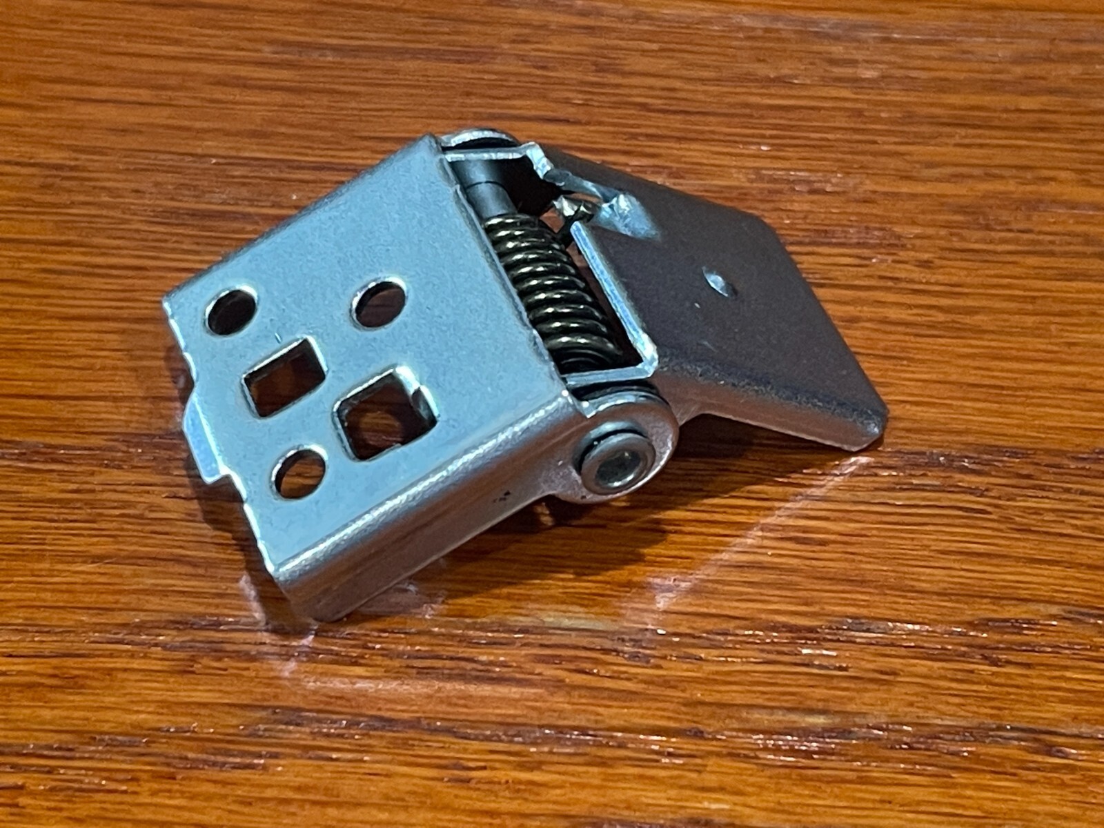 Turntable Parts – Dust Cover Hinge (1)(See Description for fit list)