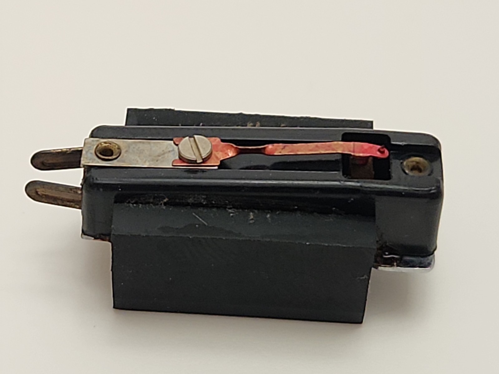 Astatic 631 Ceramic Turntable Cartridge ( NOS ) READ DESCRIPTION