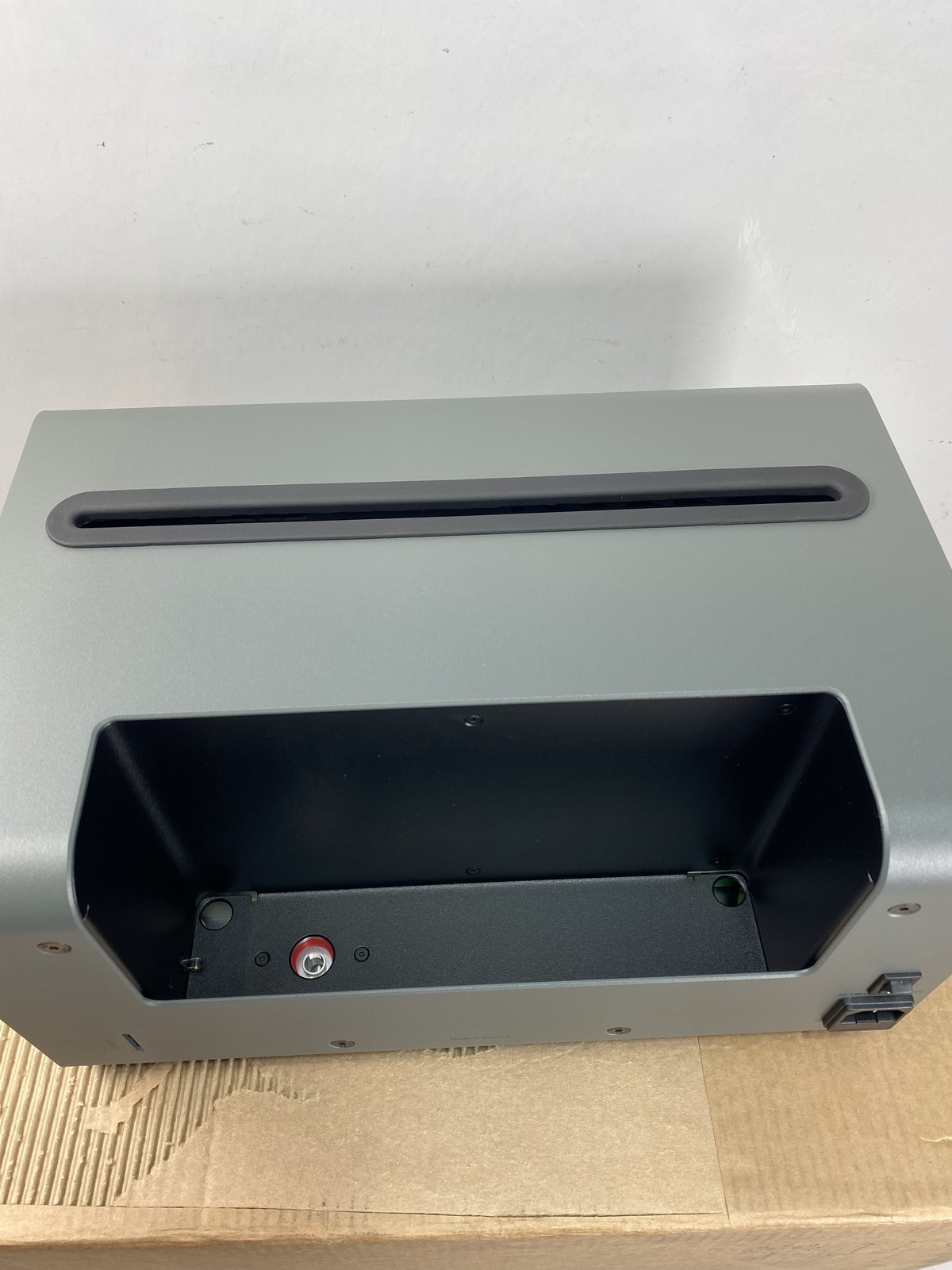 Degritter Mark II Record Cleaning Machine – Silver
