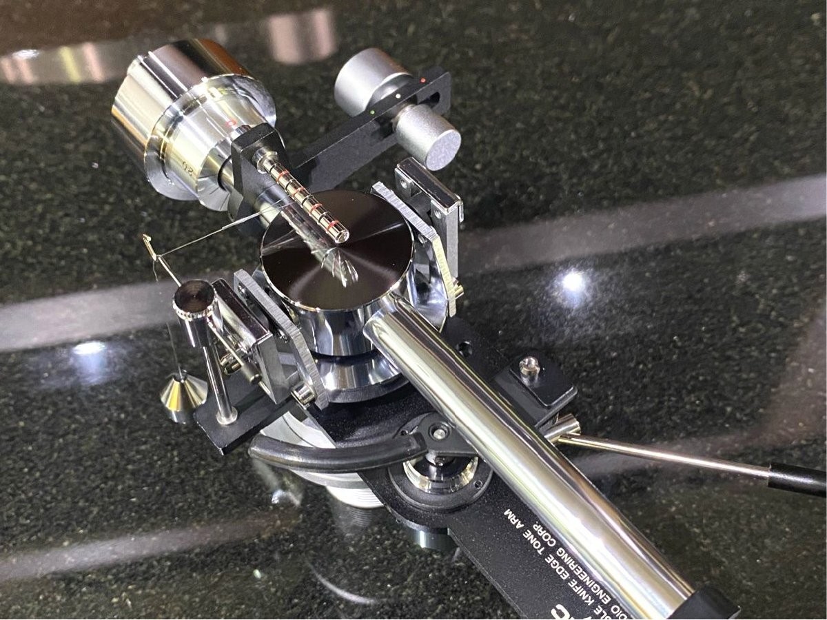 SAEC WE-317 Tone Arm with Phono Cable Double Knife Edge Static Balance Used