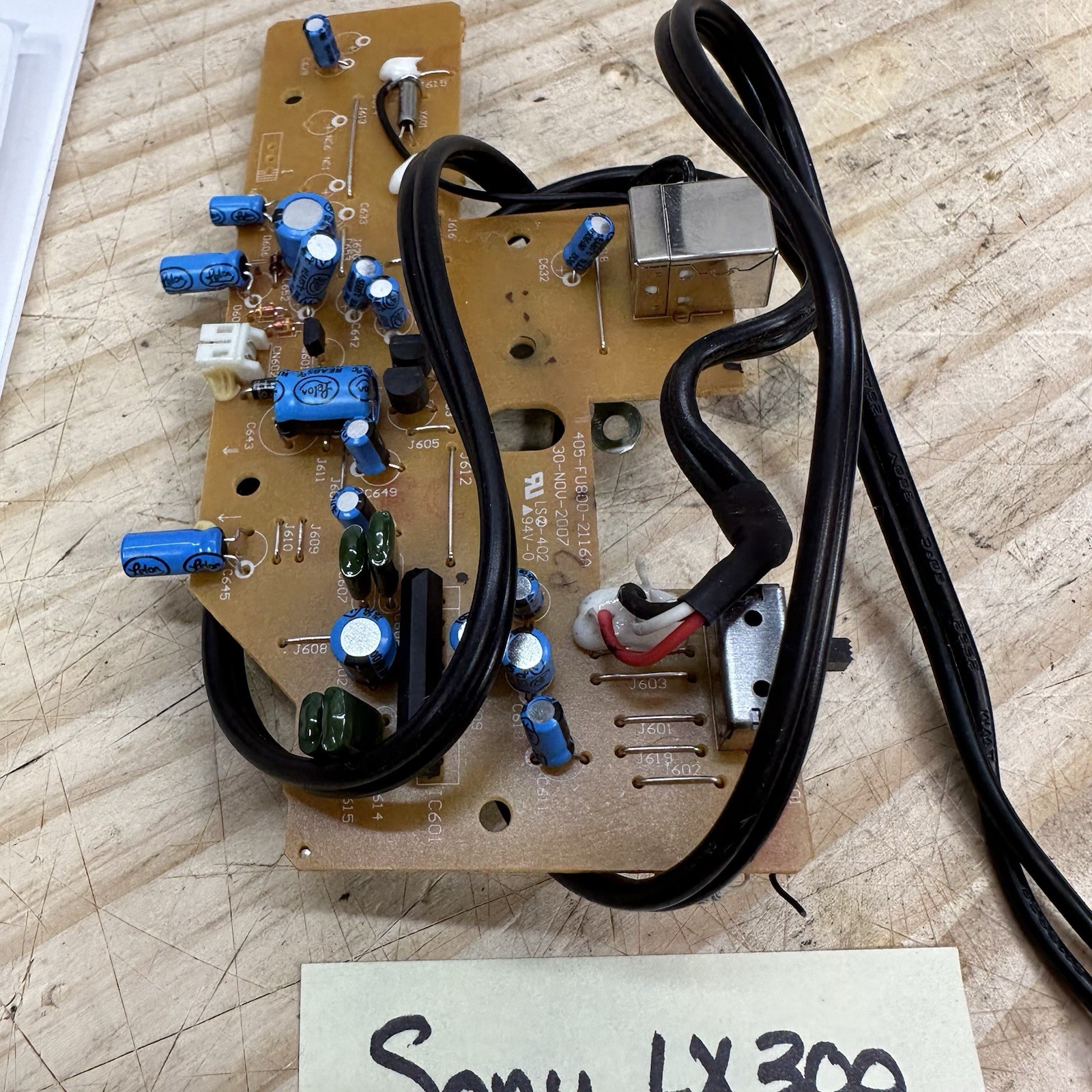 Sony PS-LX300USB Turntable Parts – Preamplifier And RCA Cords