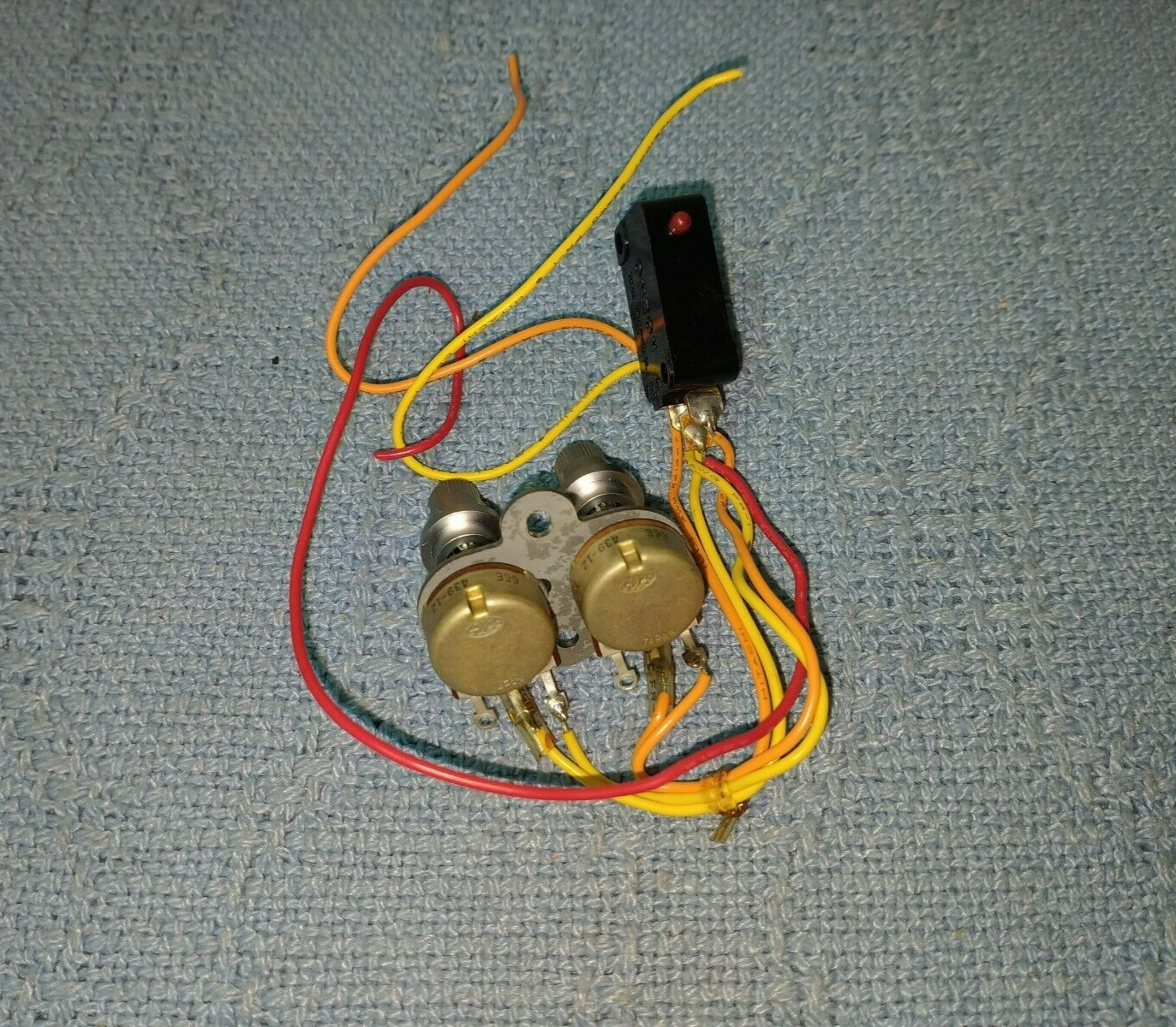 Speed Controls/Hardware from Sony PS-4300 Turntable Controls Only Tested Working