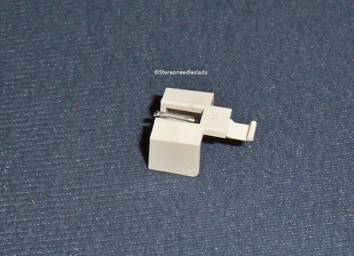 NEEDLE STYLUS 704-D7 for EV PM2827D N1855 RS1078 Panasonic EPC-09STD EPS-27STSD