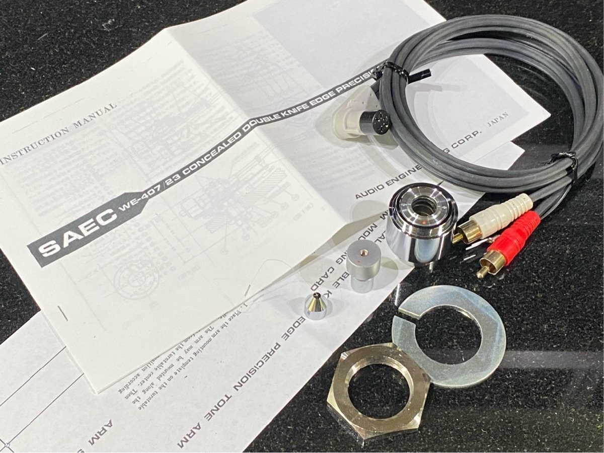 SAEC WE-407/23 W-7M Medium Weight Tone Arm with PHONO Cable Used