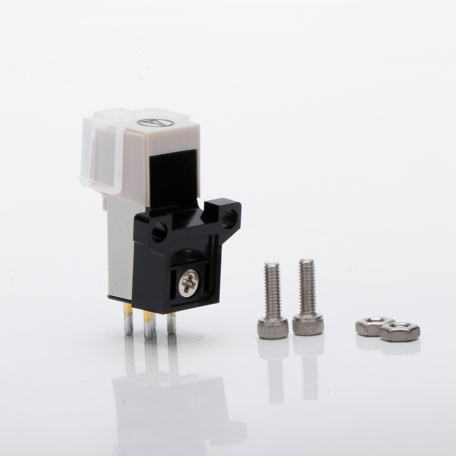 Brand New Audio Technica AT3600L cartridge with Stylus
