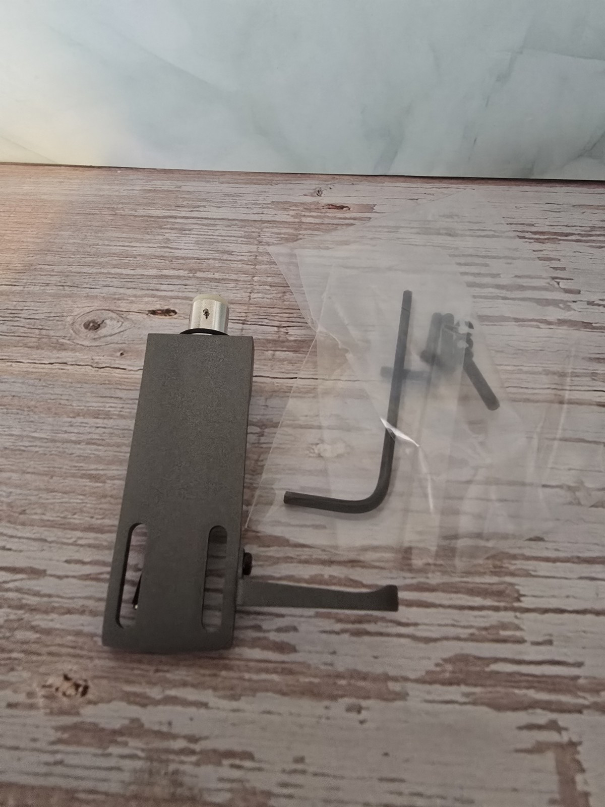 Aluminum / Magnesium Headshell Azimuth Adjust 2 Lock Pin HSE8 Incl Hardware Gray