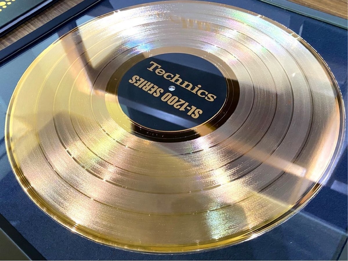 Technics SL-1200 35th Gold Disc Anniversary Edition With Booklet Original BoRare