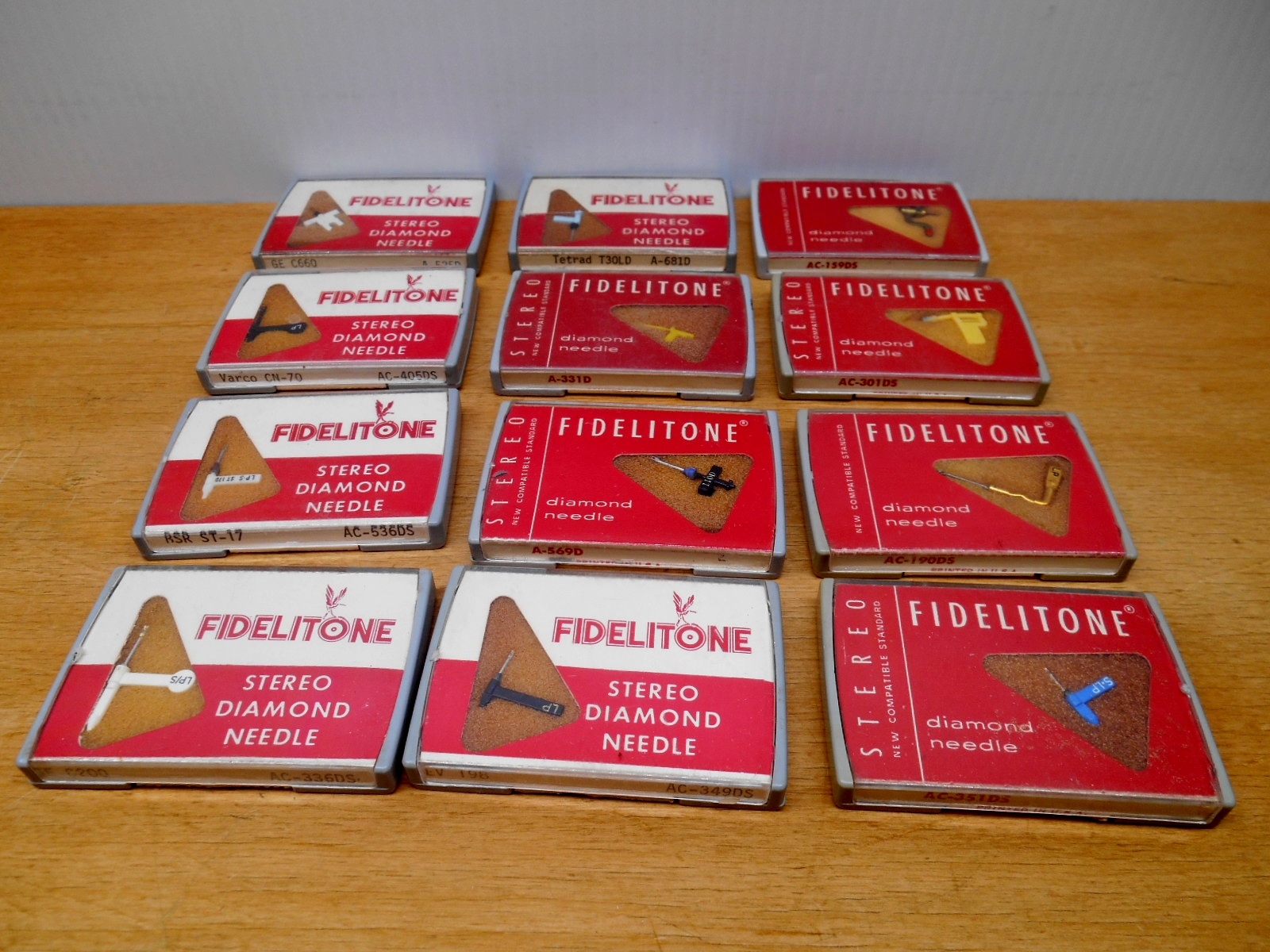 Lot of 12 Vintage Fidelitone Stereo Diamond Needle See List, New Old Stock