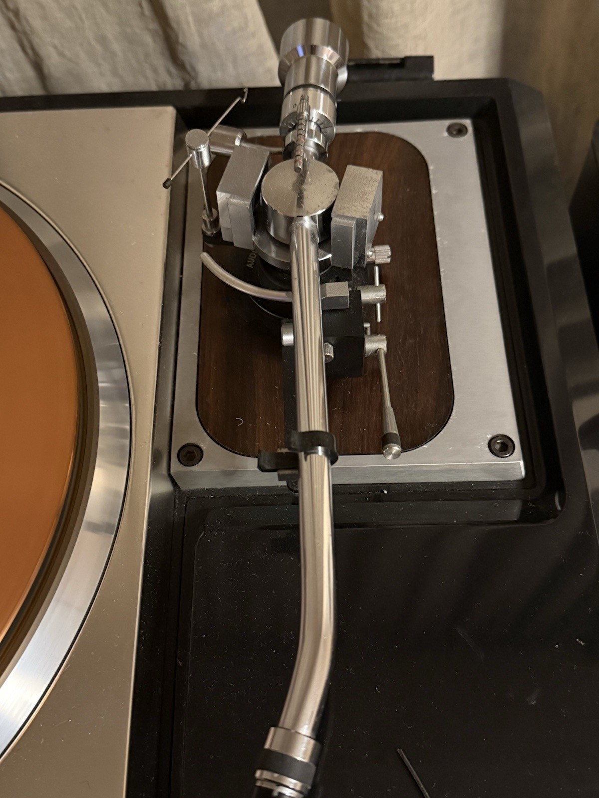 SAEC WE-308SX Tonearm NO Headshell. Tested & Working.