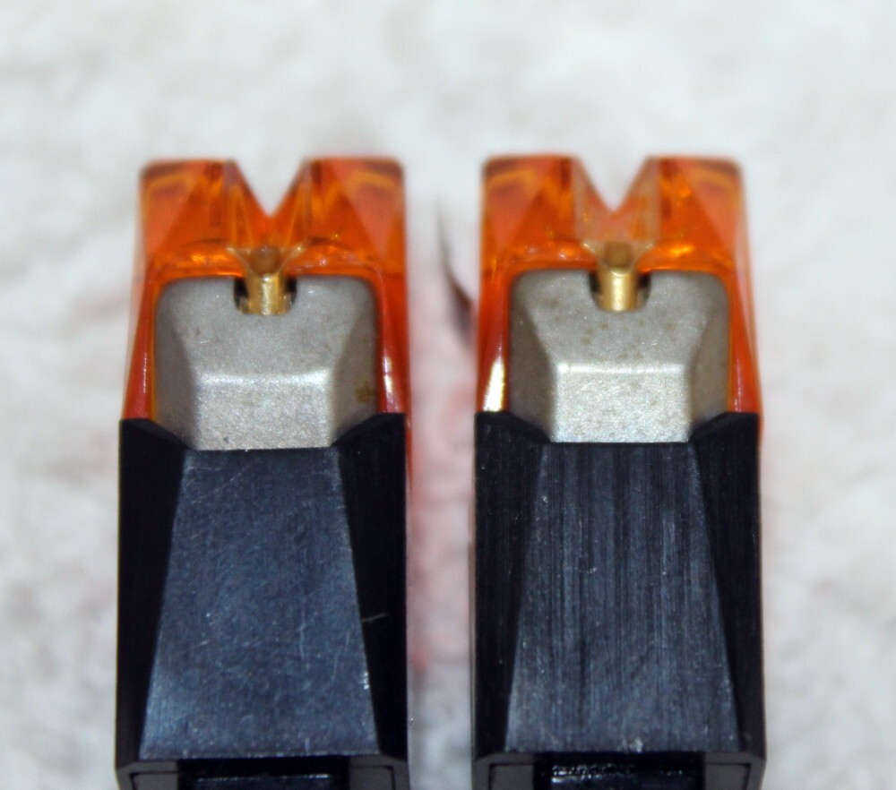 Pair Technics P24 Phono Cartridges ~ No Stylus Needles ~ Cartridges Good