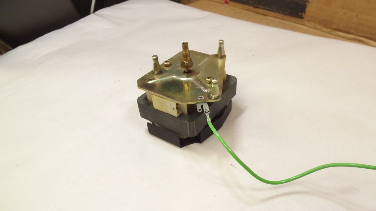 gerrard zero 100 turntable part Motor Series II Synchronous Speed