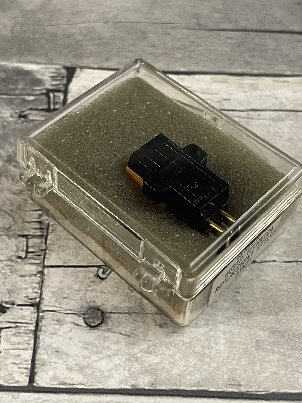 AUDIO TECHNICA AT71 CARTRIDGE AND GENUINE AUDIO TECHNICA ATN71 STYLUS