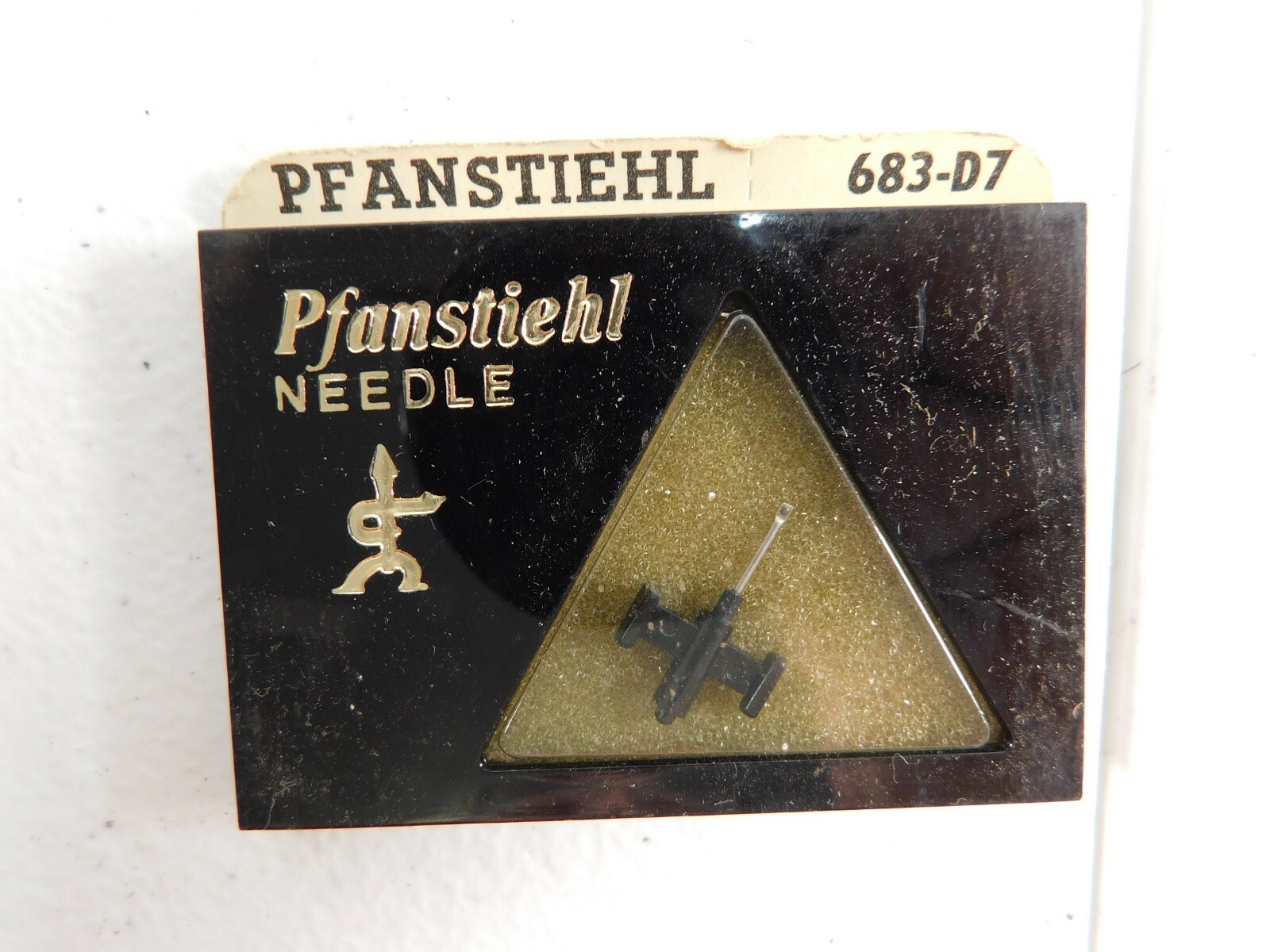 NOS Vintage Pfanstiehl DIAMOND NEEDLE 683-D7 Replaces Sony ND128P