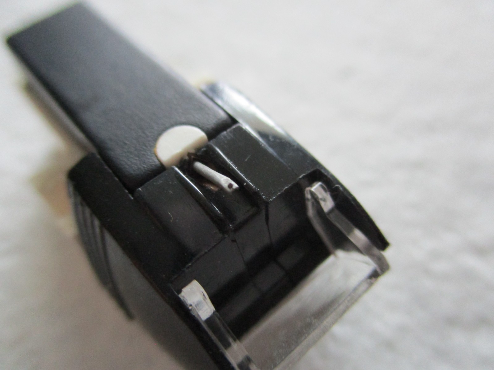 Victor MD-1020B used with original conical stylus DT-34S & new Jico “Shibata”