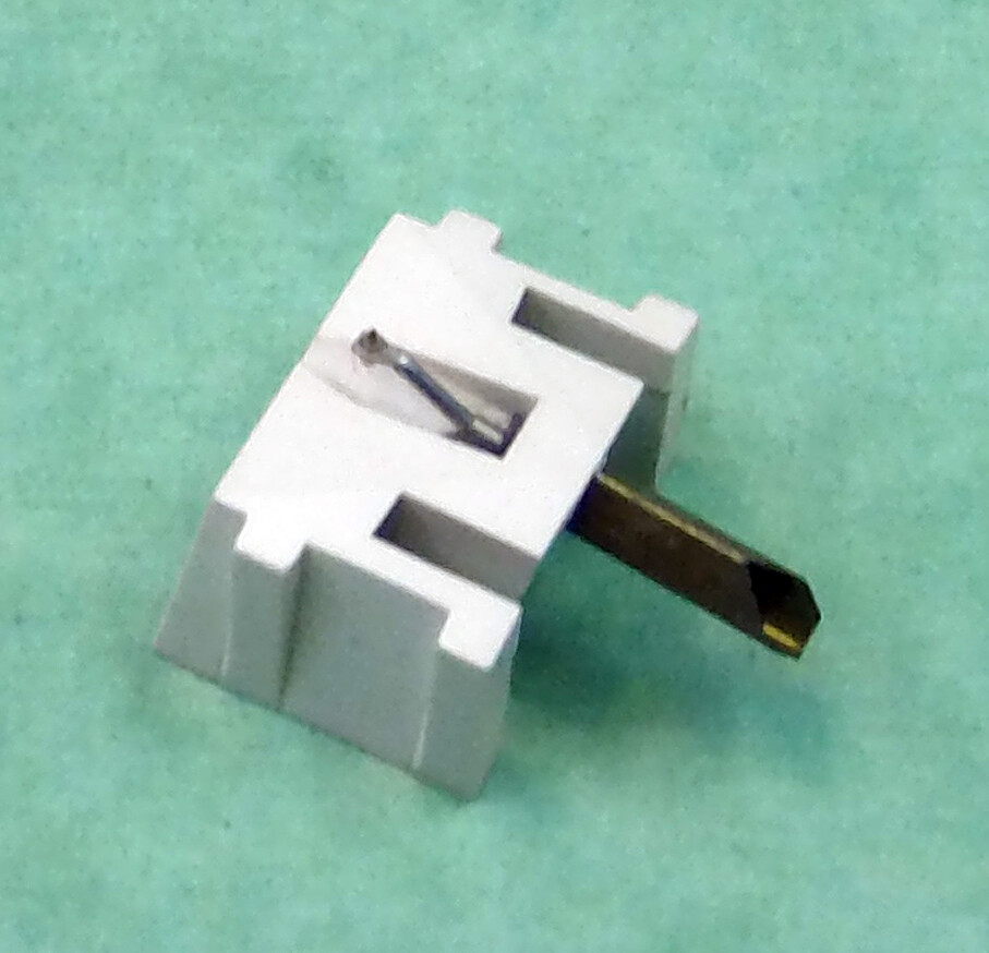 STEREO RECORD PLAYER PHONOGRAPH NEEDLE STYLUS 694-D7 for JVC MD-1012 DT-27