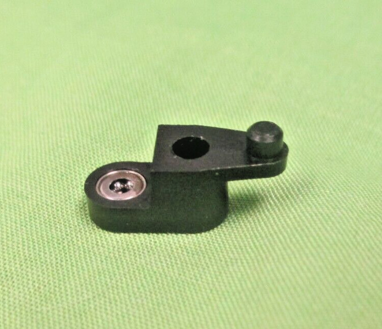 DUAL CS 621 TURNTABLE TONE ARM LOWER BEARING Pt # 242 615 SCARCE & OFTEN BAD