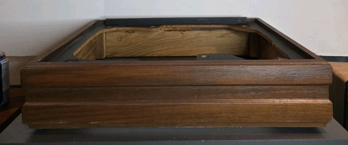 Elac Miracord 750 Turntable Parts – Wooden Plinth. Base