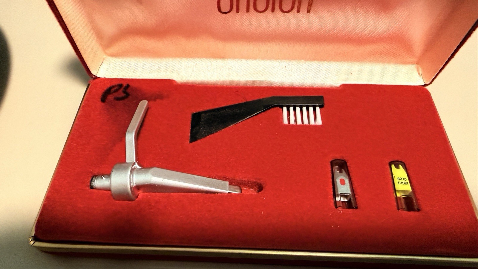 1 x Ortofon Concorde Silver Cartridge and Stylus + extra yellow Night Club