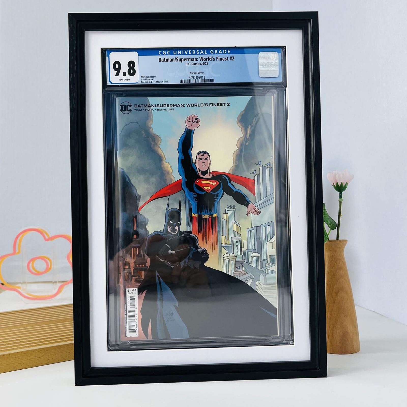 trlry Single Graded Comic Book Frame for Standard 15.2 x 10.2 inches, black