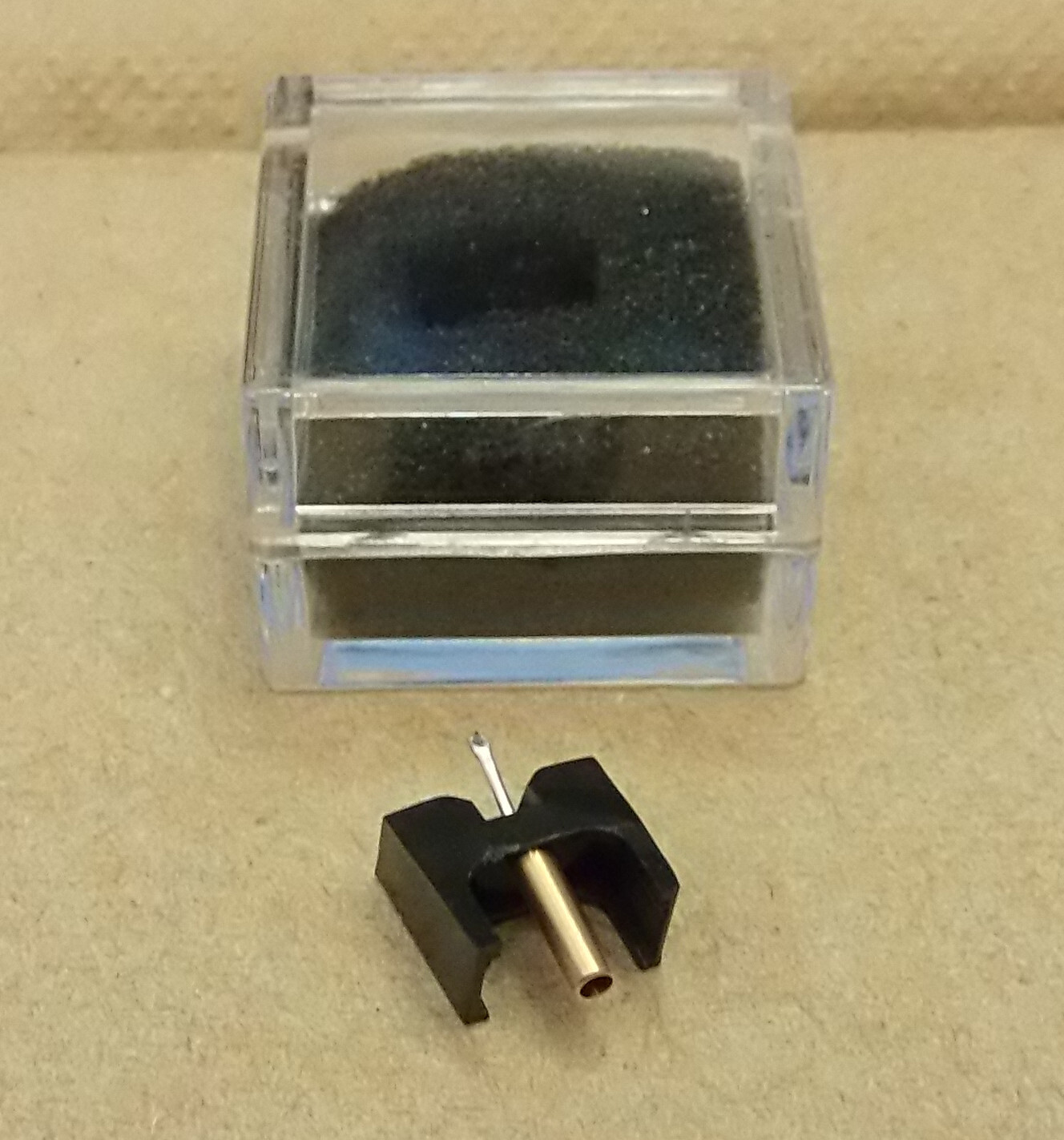 TURNTABLE STYLUS FOR Pickering D100 D150 XV15/100 XV15/150 4606-D7C