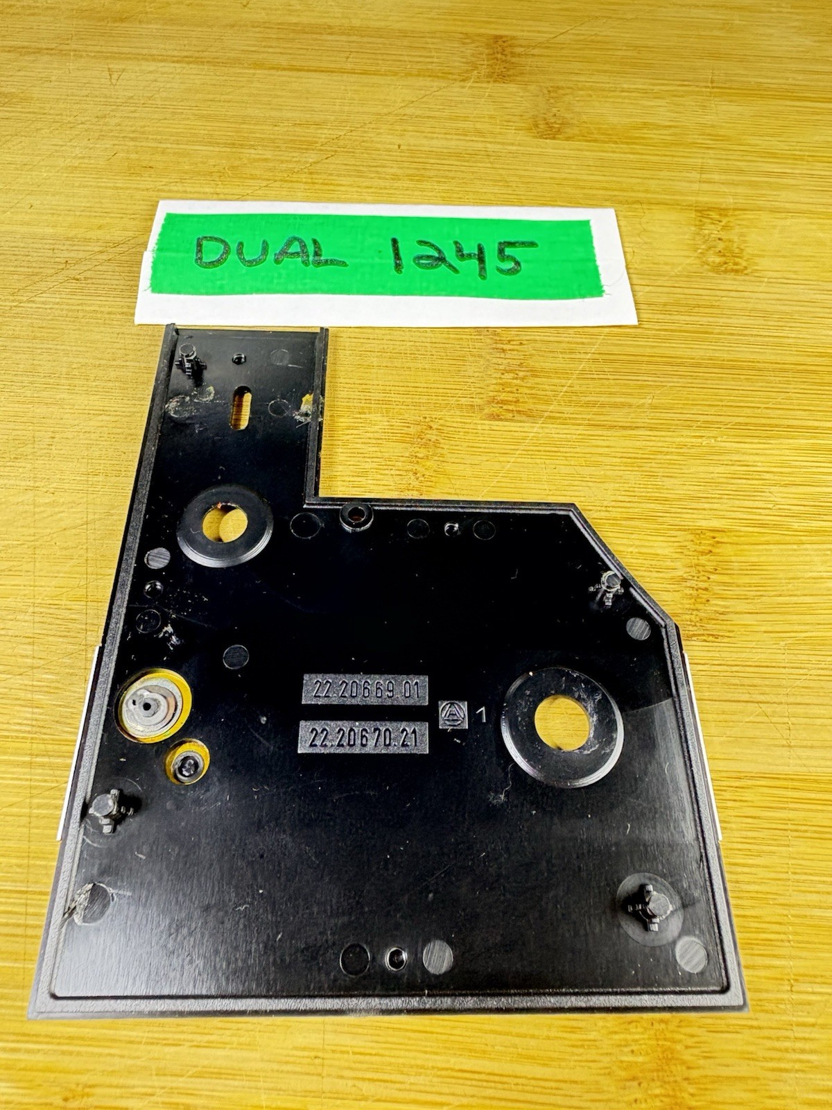Dual 1245 Part (possibly 1246/1249/1237/1241): Top Cover/plate