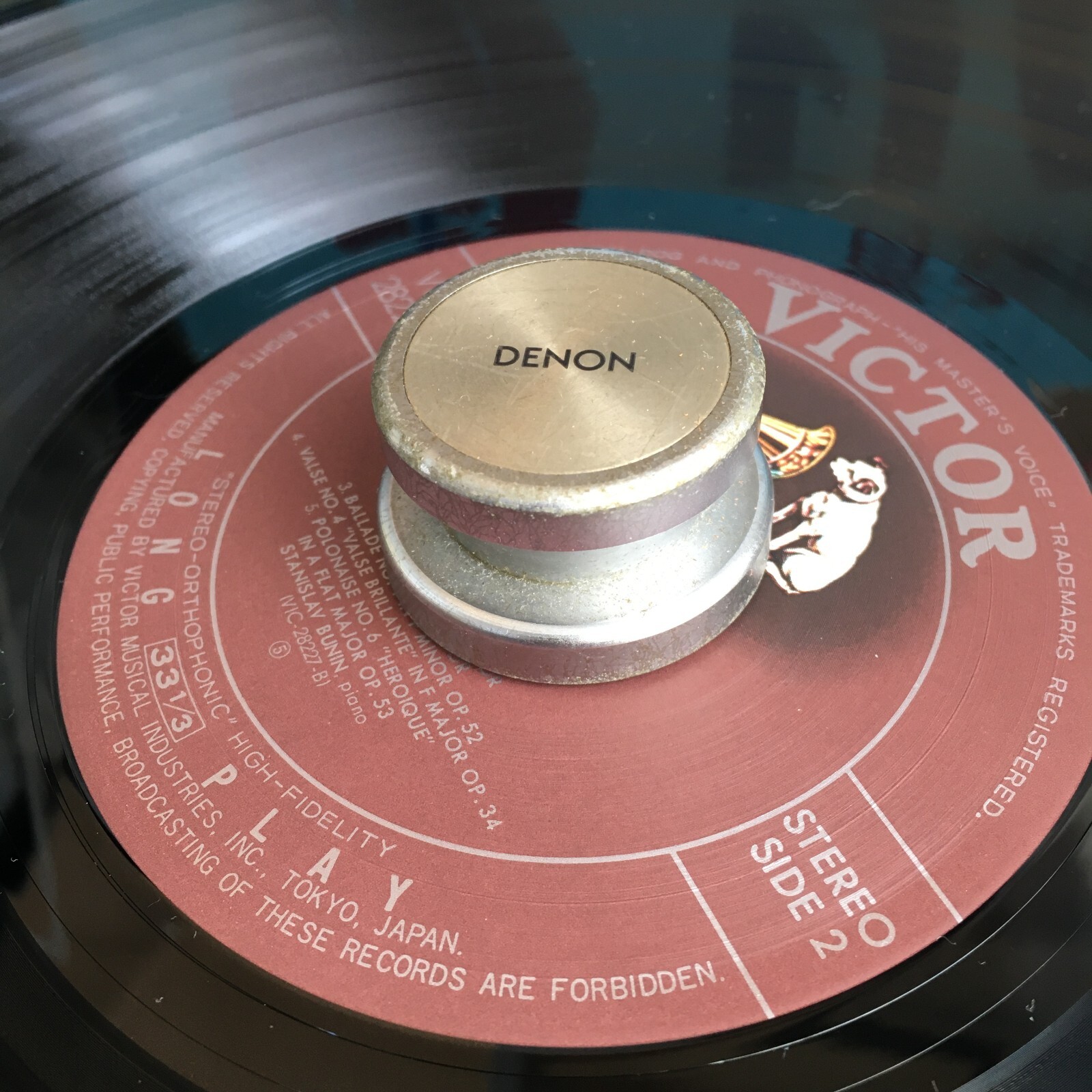 DENON’S Lightweight Disc Stabilizer AD-3 / EP Adapter for Turntable Weight 145g