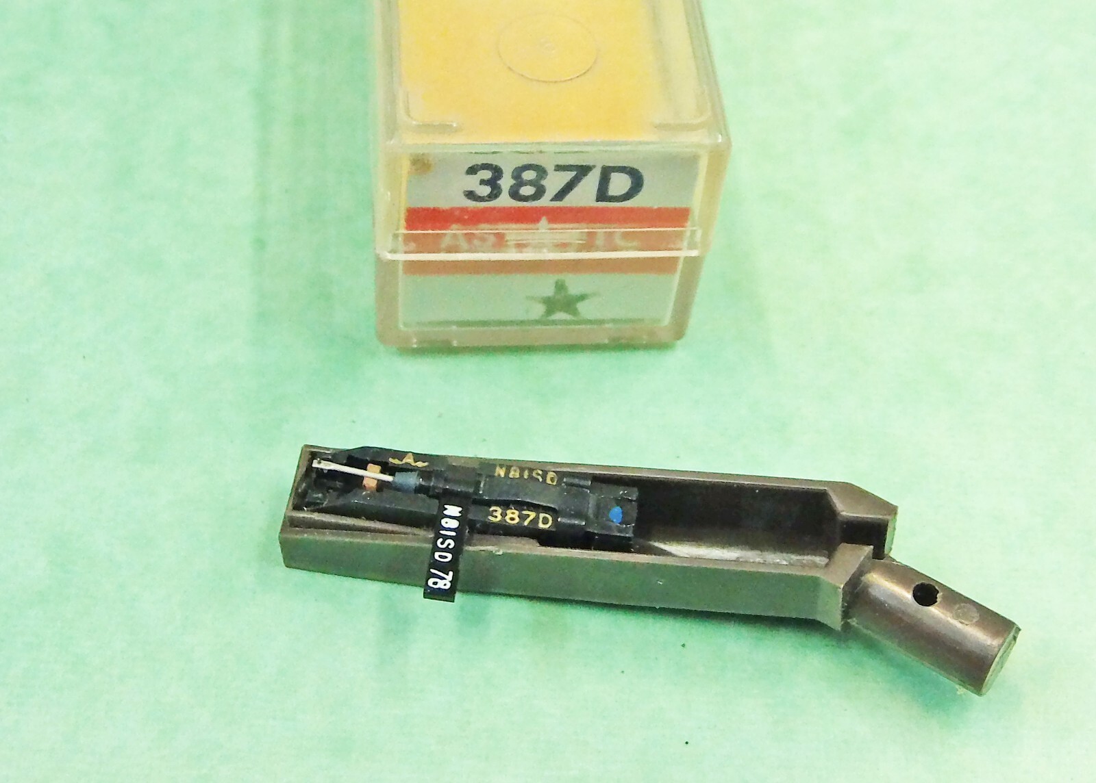 Astatic 387D PHONOGRAPH CARTRIDGE for V-M 36487-D EV 5119D 7142C S854-DS73