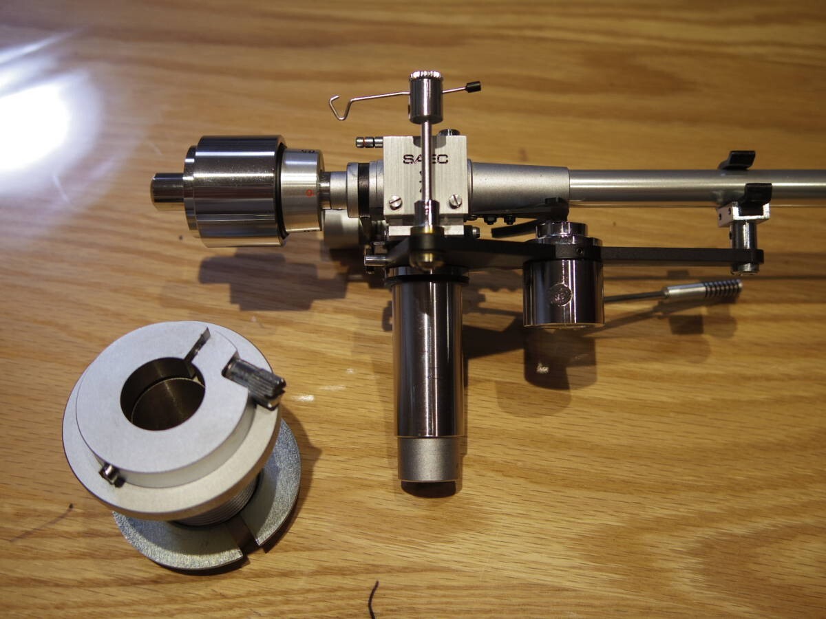 SAEC WE-407/23 tonearm
