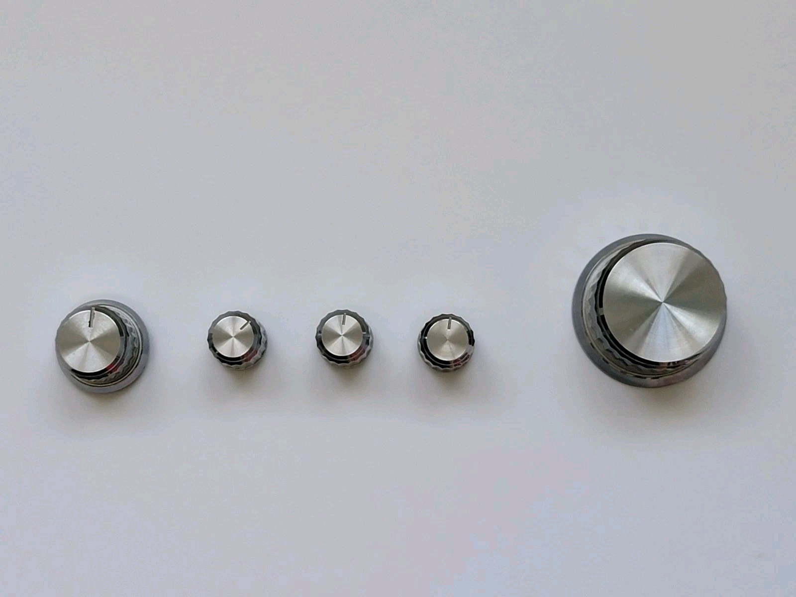 Vintage 1970s Sony Record Player Control Rotary Knobs 5 Corrugate Silver HME-228