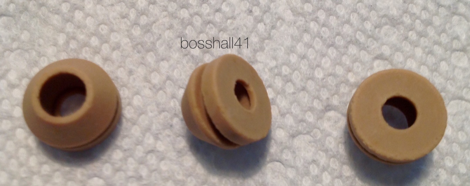 RCA Record Changer RP190 Natural Rubber TURNTABLE Motor Mount, Grommets Set Of 3