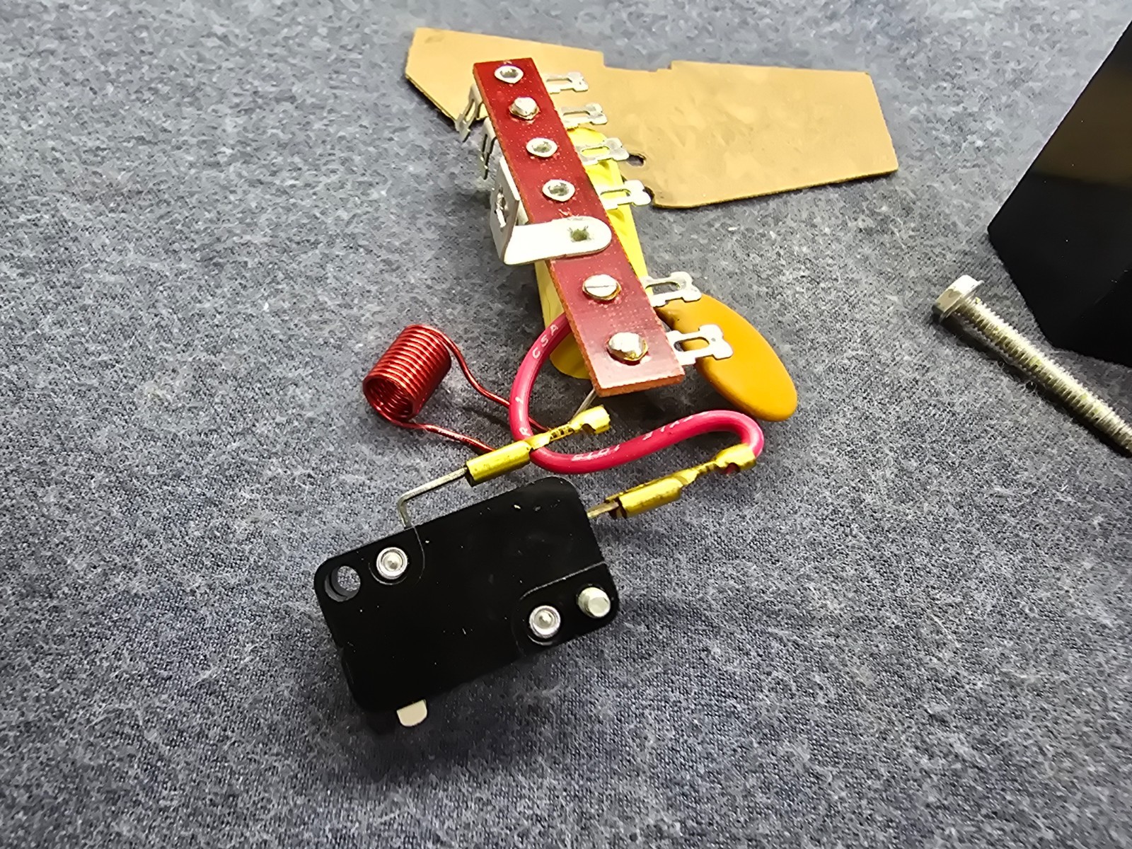BIC Turntable Part – Power Connection and Micro Switch for Model 940