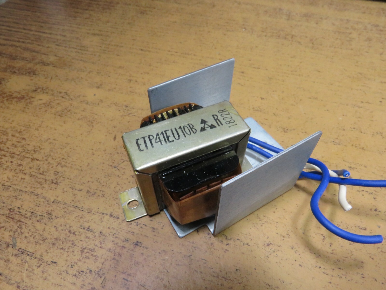TECHNICS Turntable Parts SL-2000 transformer and shield