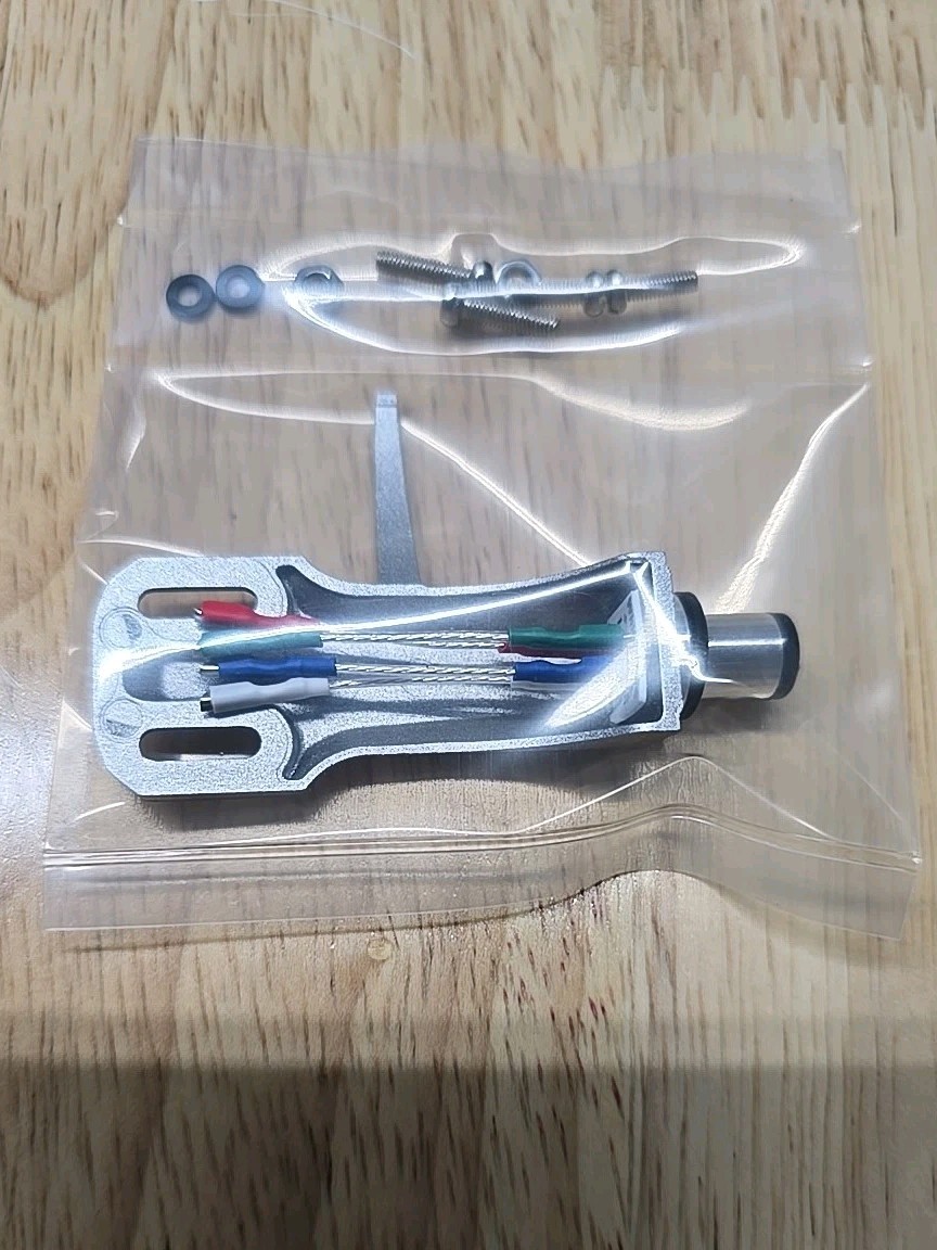 AT STYLE Silver Headshell Includes Free Screws , Silver Wires