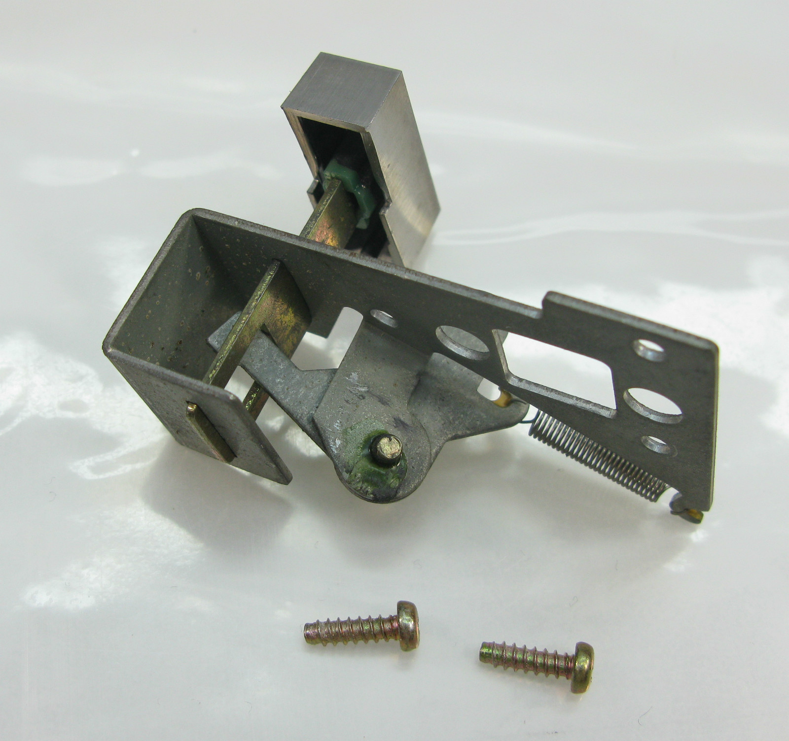 Sanyo TP1012A Turntable Repair Part – Reject Button Assembly