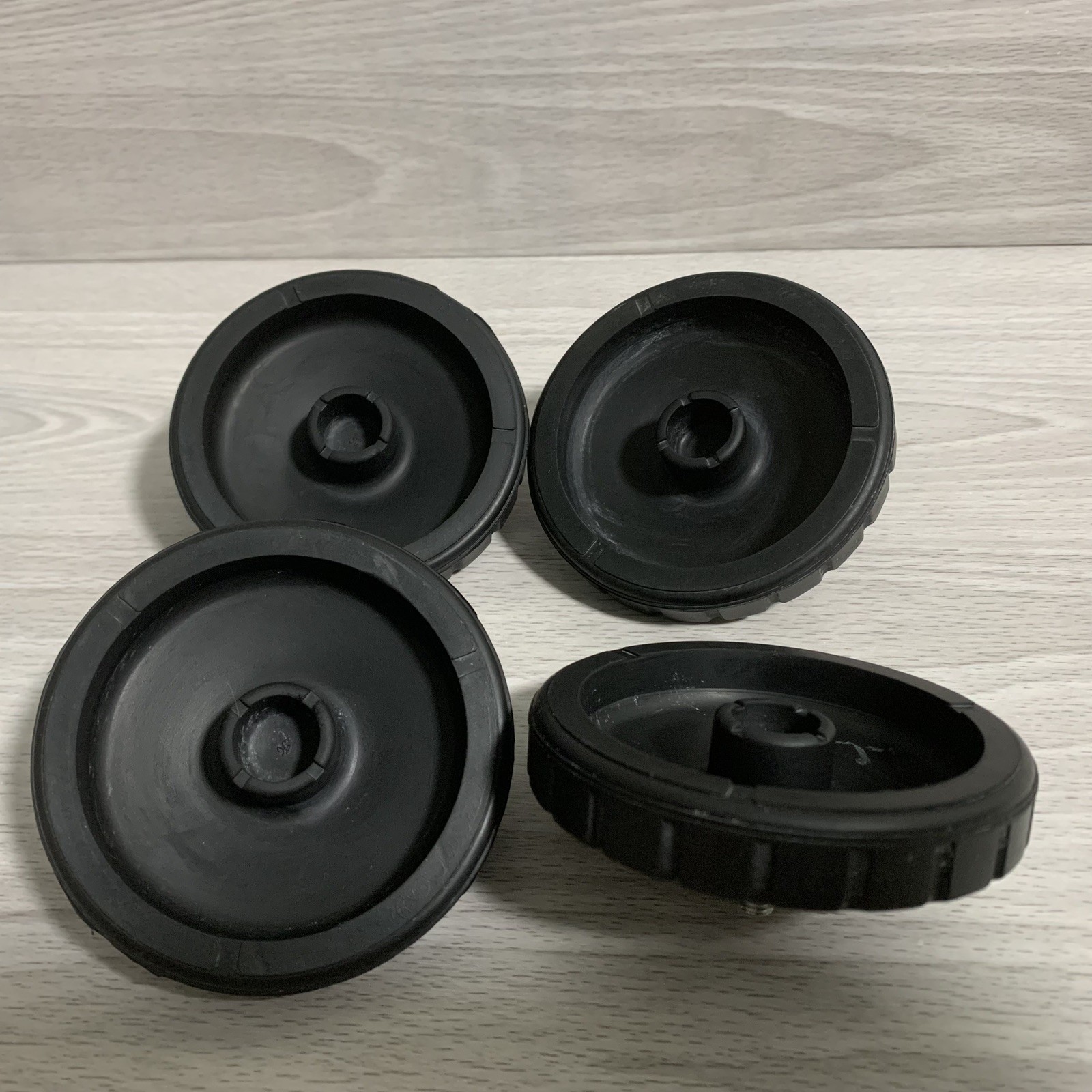 ION TTUSB TURNTABLE OEM Isolation Rubber Feet Pad Set (4)