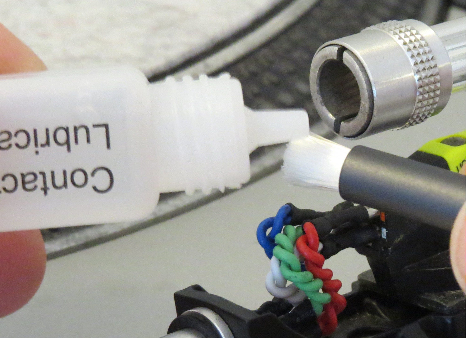 Turntable Record Player Tonearm and Headshell contcact cleaner cleaning kit