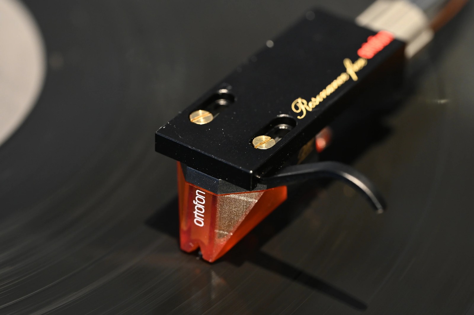 Ortofon Head-shell LH-9000 Analog playback sound Quality Cost Performance