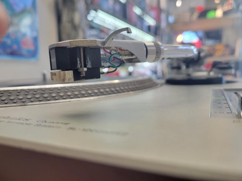 TECHNICS SL-1200MK2 (SBL014911)