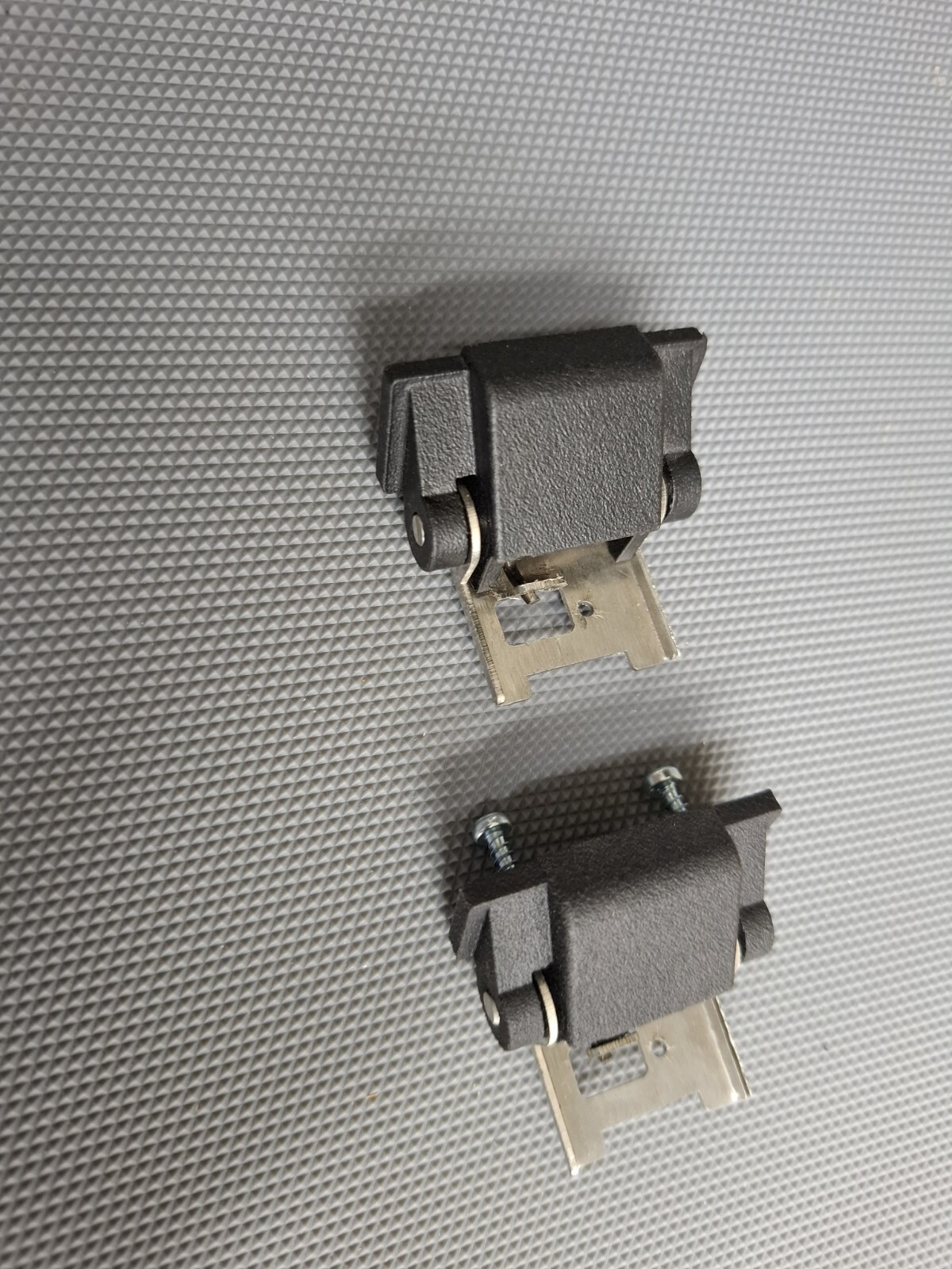 TRIO KP-700 HINGE 2PCS