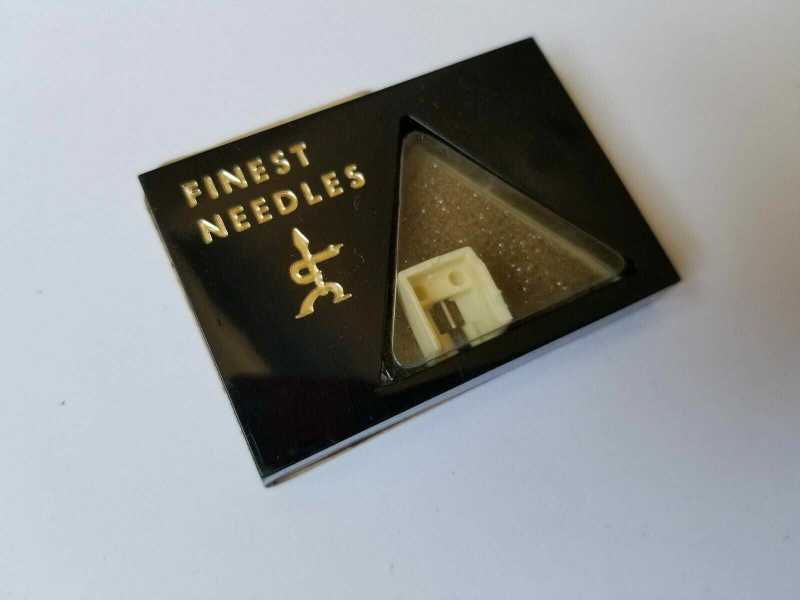 NOS Pfanstiehl 687-D7 Diamond Needle Stylus Genuine Sanyo ST-14D Sharp STY-704