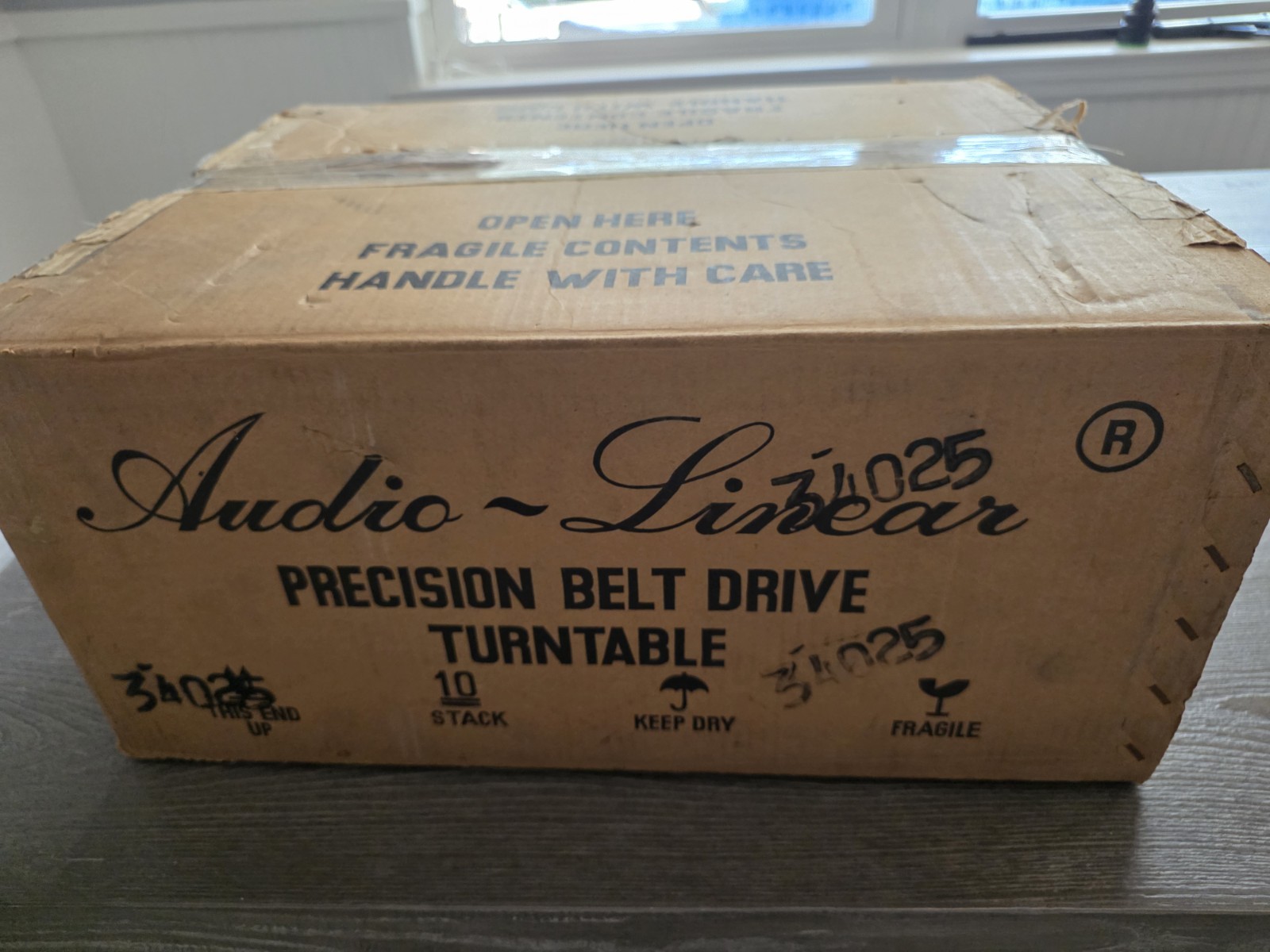 Audio Linear TD -4001 Precision Belt Drive Turntable ( Transcriptors- Style)