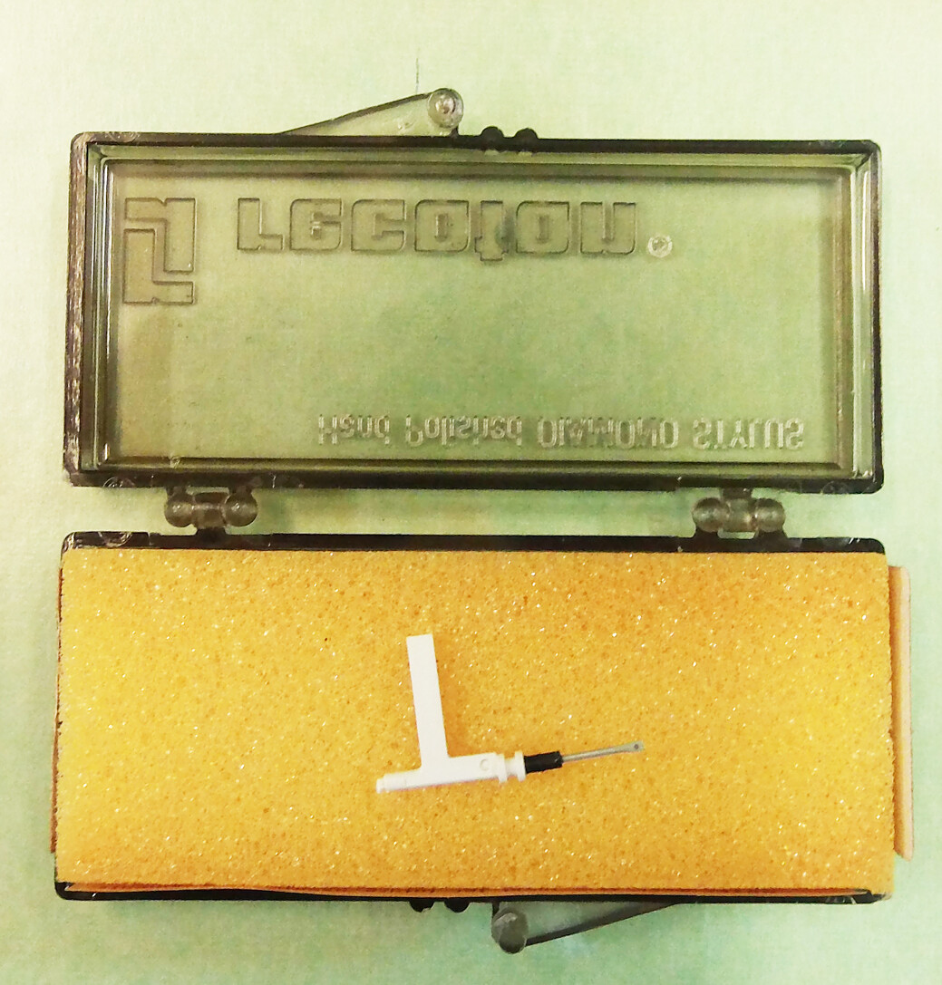 DIAMOND PHONOGRAPH NEEDLE EV 2918D FOR RCA 132026 131778 131777 133625 654-D7